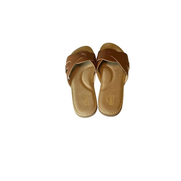 Cliffs by White Mountain Brown Cross Band Comfort Slide Sandals - Picture 1 of 3